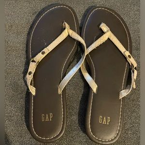 Women’s Gap Cream Strap Sandals- Size 7